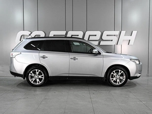 Внедорожник Mitsubishi Outlander 2012 года, 1799000 рублей, Ростов-на-Дону