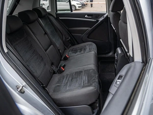 Внедорожник Volkswagen Tiguan 2011 года, 1430000 рублей, Краснодар