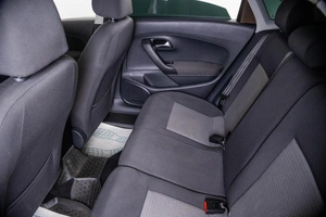 Седан Volkswagen Polo 2014 года, 1049000 рублей, Пермь