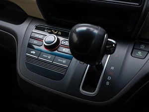 Минивэн Honda Freed 2017 года, 1700000 рублей, Краснодар