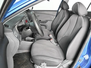 Хетчбэк Kia Rio 2011 года, 689000 рублей, Ростов-на-Дону