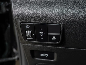 Седан Kia K5 2020 года, 2599000 рублей, Воронеж