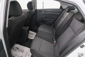 Седан Hyundai Solaris 2019 года, 1649000 рублей, Красноярск