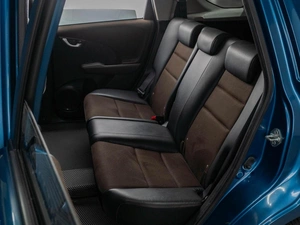 Универсал Honda Fit Shuttle 2012 года, 1399000 рублей, Тюмень