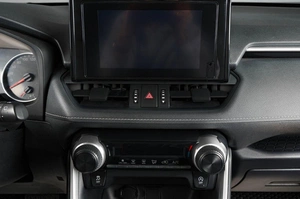 Внедорожник Toyota RAV4 2021 года, 3119000 рублей, Тюмень