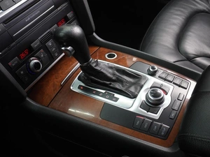 Внедорожник Audi Q7 2010 года, 1644000 рублей, Воронеж