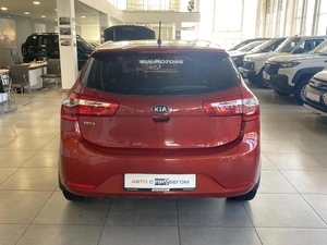 Хэтчбек 4 дв. Kia Rio 2013 года, 865000 рублей, Орёл
