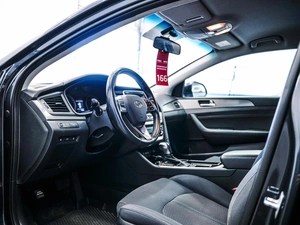 Седан Hyundai Sonata 2018 года, 1550000 рублей, Красноярск