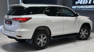 Внедорожник Toyota Fortuner 2019 года, 3230000 рублей, Красноярск