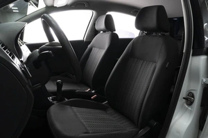 Седан Volkswagen Polo 2016 года, 860000 рублей, Омск