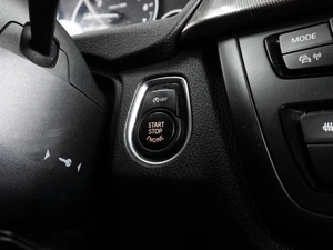 Седан BMW 3 серия 2013 года, 1765000 рублей, Тюмень