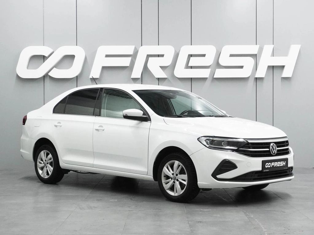 Лифтбек Volkswagen Polo 2022 года, 1876000 рублей, Воронеж