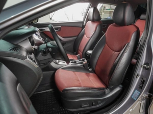 Седан Hyundai Elantra 2012 года, 1109000 рублей, Воронеж