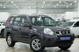 Внедорожник Nissan X-Trail 2013 года, 1399000 рублей, Омск