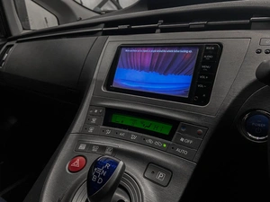 Лифтбек Toyota Prius 2015 года, 1420000 рублей, Красноярск