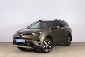 Внедорожник Toyota RAV4 2017 года, 2449000 рублей, Новосибирск