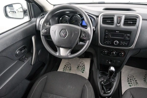 Хетчбэк Renault Sandero 2017 года, 1199000 рублей, Красноярск