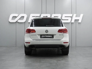 Внедорожник Volkswagen Touareg 2014 года, 2399000 рублей, Воронеж