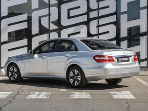 Седан Mercedes-benz E-класс 2010 года, 1695000 рублей, Краснодар