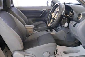 Внедорожник Toyota RAV4 2000 года, 689000 рублей, Омск