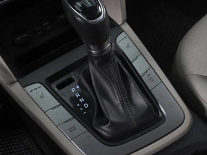 Седан Hyundai Elantra 2019 года, 1460000 рублей, Ростов-на-Дону