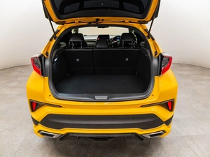 Внедорожник Toyota C-HR 2017 года, 2330000 рублей, Красноярск