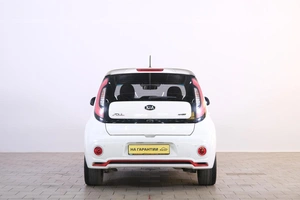 Внедорожник Kia Soul 2018 года, 1649000 рублей, Омск