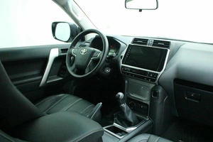 Внедорожник Toyota Land Cruiser Prado 2021 года, 5595000 рублей, Красноярск