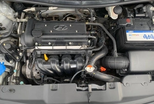 Седан Hyundai Solaris 2014 года, 975000 рублей, Солонцы