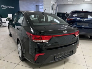 Седан Kia Rio 2019 года, 1030000 рублей, Ачинск