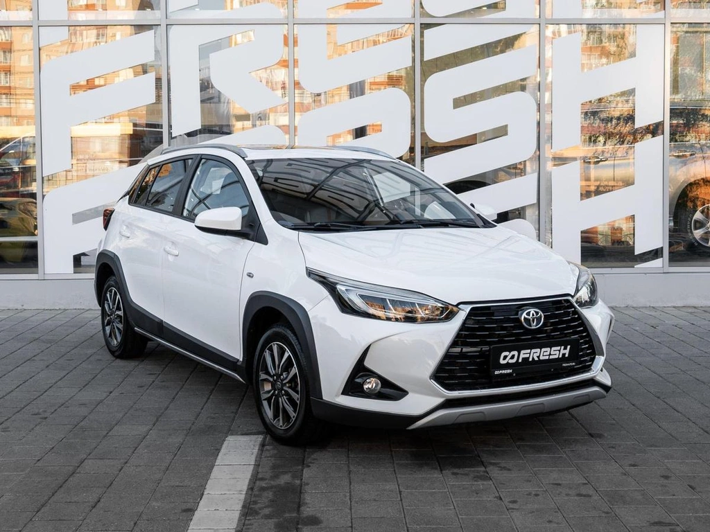 Хетчбэк Toyota Yaris 2021 года, 1751735 рублей, Ставрополь