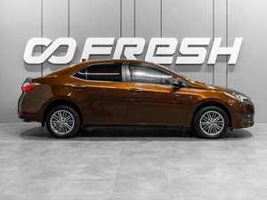 Седан Toyota Corolla 2018 года, 1749040 рублей, Тюмень