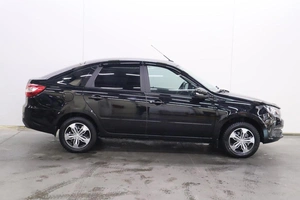 Седан ВАЗ (LADA) Granta 2023 года, 900000 рублей, Брянск