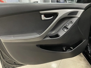 Седан Hyundai Elantra 2014 года, 1197000 рублей, Солонцы