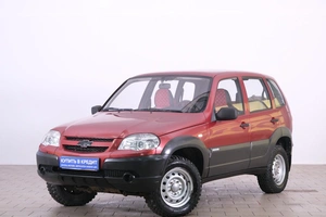 Внедорожник Chevrolet Niva 2011 года, 479000 рублей, Омск