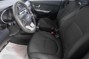 Хетчбэк Kia Rio 2014 года, 869000 рублей, Кемерово