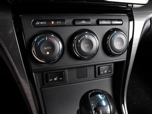 Седан Mazda 6 2012 года, 1100000 рублей, Воронеж