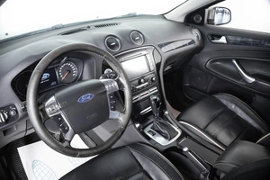Седан Ford Mondeo 2011 года, 999000 рублей, Пермь