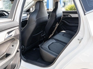 Лифтбек JAC J7 2023 года, 1220000 рублей, Краснодар