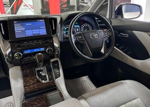 Минивэн Toyota Alphard 2020 года, 4577000 рублей, Красноярск