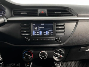 Седан Kia Rio 2018 года, 1223200 рублей, Казань