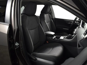 Внедорожник Toyota RAV4 2021 года, 2570100 рублей, Казань