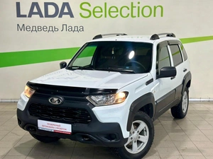 Внедорожник ВАЗ (LADA) Niva Travel 2022 года, 895000 рублей, Красноярск