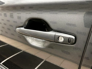 Внедорожник Mitsubishi Outlander 2018 года, 2017600 рублей, Красноярск