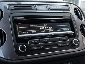 Внедорожник Volkswagen Tiguan 2012 года, 1020000 рублей, Краснодар