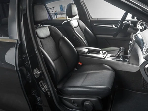 Седан Mercedes-benz C-класс 2011 года, 1399000 рублей, Тюмень