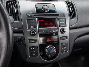 Седан Kia Cerato 2011 года, 715000 рублей, Краснодар