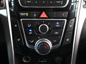 Хетчбэк Hyundai i30 2012 года, 990000 рублей, Аксай