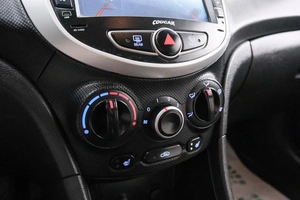 Хетчбэк Hyundai Solaris 2011 года, 719000 рублей, Красноярск