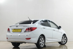 Седан Hyundai Solaris 2013 года, 949000 рублей, Новокузнецк